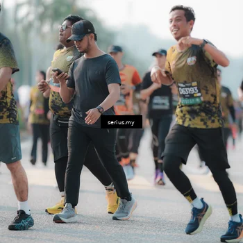 Runner Photo 6407314