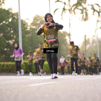 Runner Photo 6407318