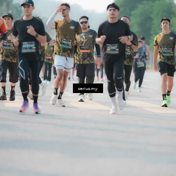 Runner Photo 6407320