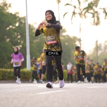Runner Photo 6407336