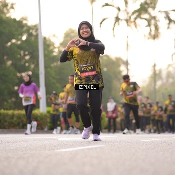 Runner Photo 6407338