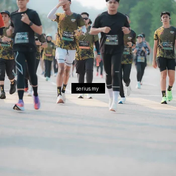 Runner Photo 6407345