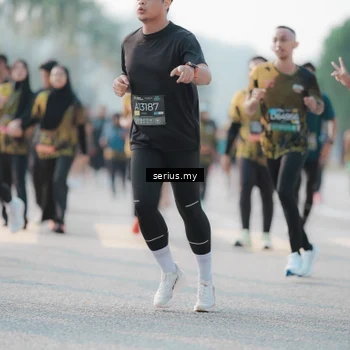 Runner Photo 6407348