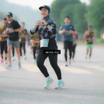 Runner Photo 6407360