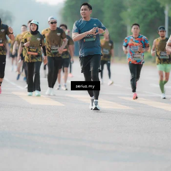 Runner Photo 6407383