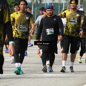 Runner Photo 6407385