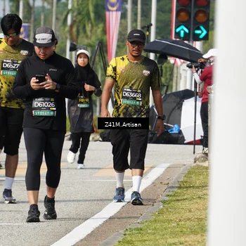 Runner Photo 6407399
