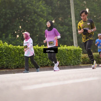 Runner Photo 6407402