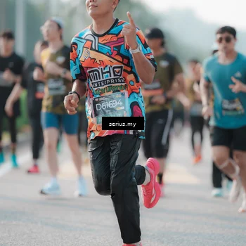 Runner Photo 6407410