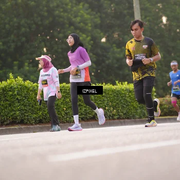 Runner Photo 6407421