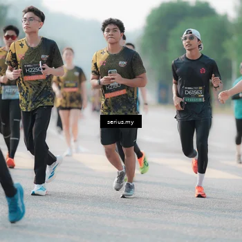 Runner Photo 6407424