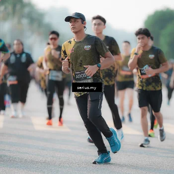 Runner Photo 6407426