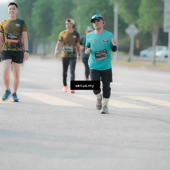 Runner Photo 6407449