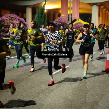 Runner Photo 6407455