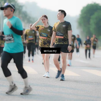 Runner Photo 6407476