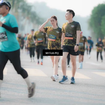 Runner Photo 6407479