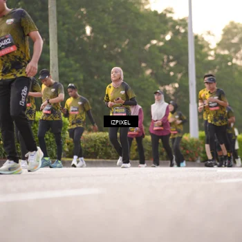 Runner Photo 6407498