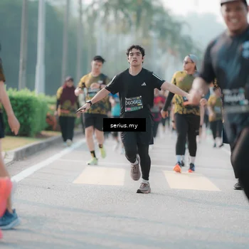 Runner Photo 6407511