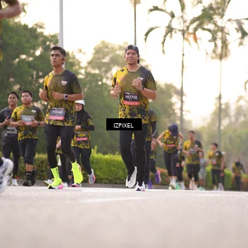 Runner Photo 6407536