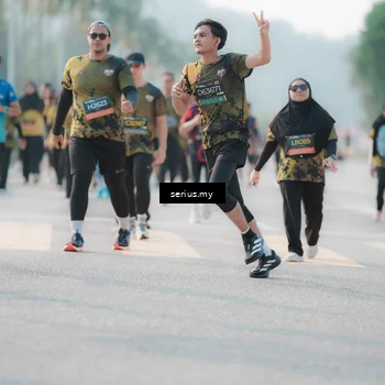 Runner Photo 6407558