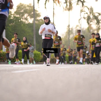 Runner Photo 6407577