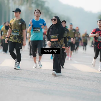 Runner Photo 6407581