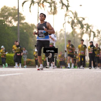 Runner Photo 6407594