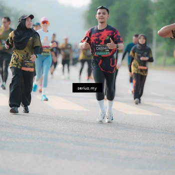 Runner Photo 6407608