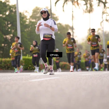 Runner Photo 6407646