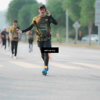 Runner Photo 6407660