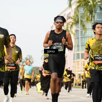 Runner Photo 6407690