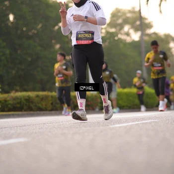 Runner Photo 6407703