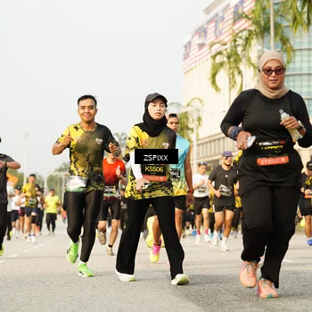 Runner Photo 6407728