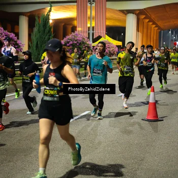 Runner Photo 6407736