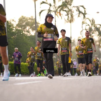 Runner Photo 6407756