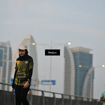 Runner Photo 6407787