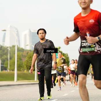 Runner Photo 6407790