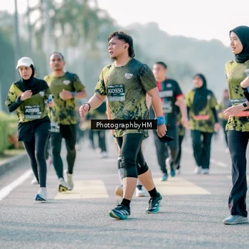 Runner Photo 6407795