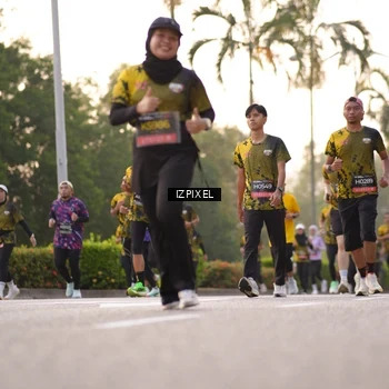 Runner Photo 6407796