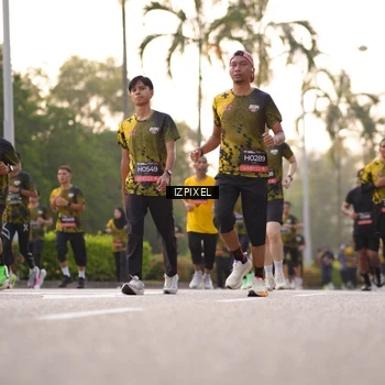 Runner Photo 6407812