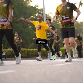 Runner Photo 6407860