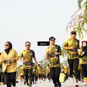 Runner Photo 6407903