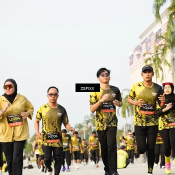 Runner Photo 6407916