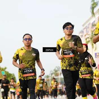 Runner Photo 6407939
