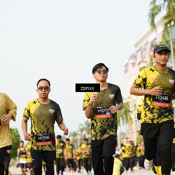 Runner Photo 6407941