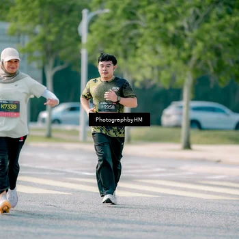 Runner Photo 6407945