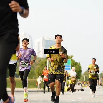 Runner Photo 6407952