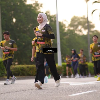 Runner Photo 6408004