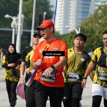 Runner Photo 6408024