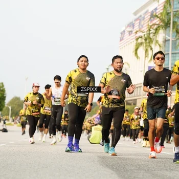 Runner Photo 6408049